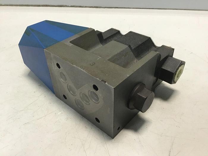 Used VICKERS Valve DG4V531BMP7LH630JA591 USED #129959