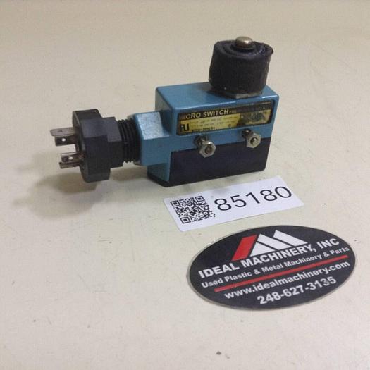 Used HONEYWELL Micro Switch BZE6-2RN194 #85180