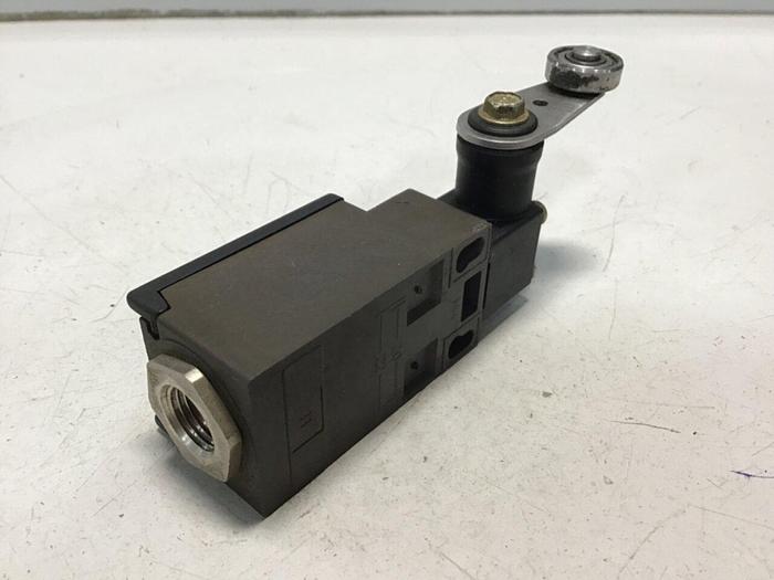 Used SCHMERSAL Limit Switch TV14H 236-20Z-1807/1894 #121929