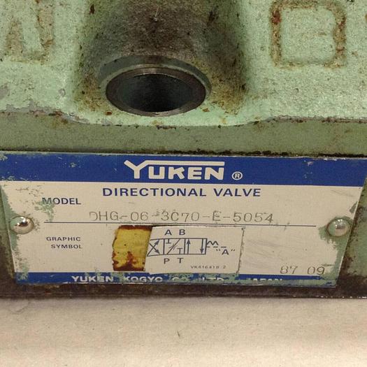 Used VICKERS Directional Control Valve DG4V36CMP7H750JA100 #74155