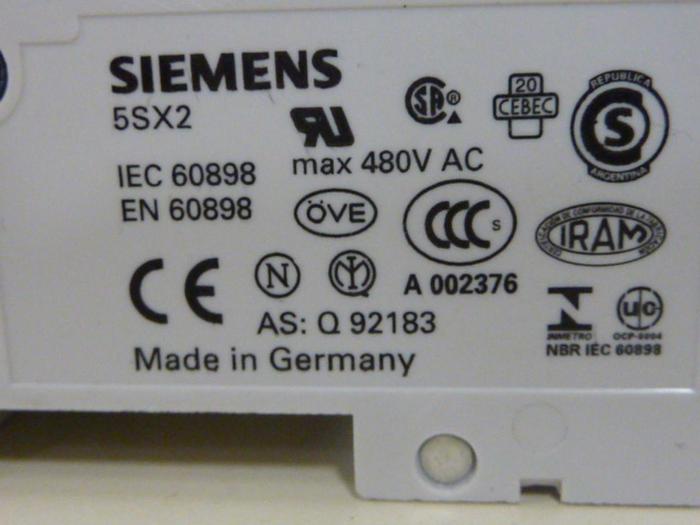 Used SIEMENS 10 Amp Circuit Breaker 5SX23C10 #46951