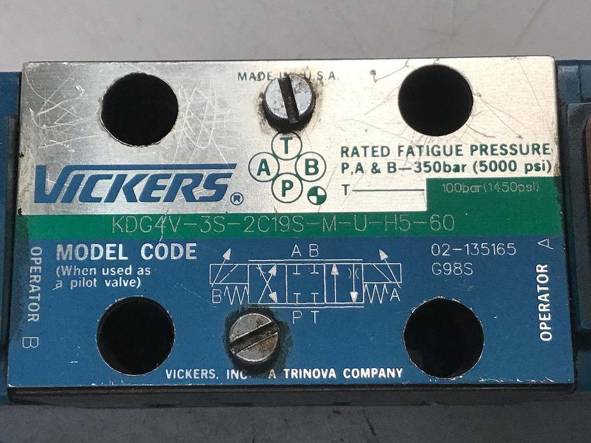 Used VICKERS KDG4V-3S-2C19S-M-U-H5-60 Valve Used