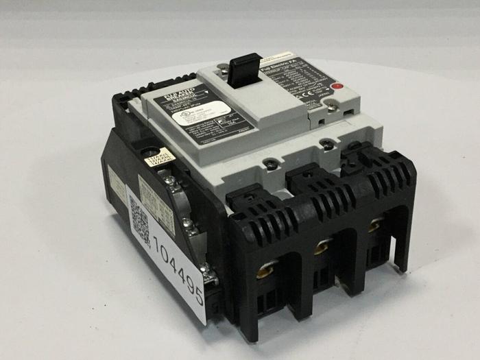 Used FUJI ELECTRIC 10 Amp Circuit Breaker SA53RCUL/10 #104495