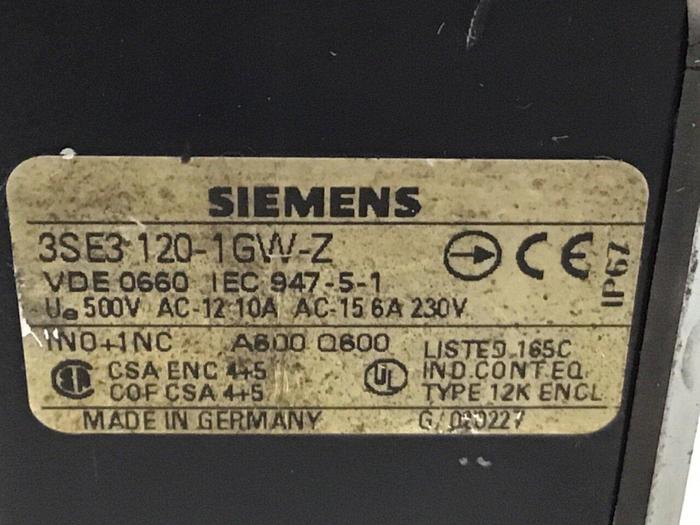 Used SIEMENS Limit Switch3 3SE3 120-1GW-Z #121160