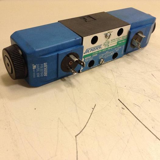 Used VICKERS Valve DG4V3S82CVMUH560 #87681