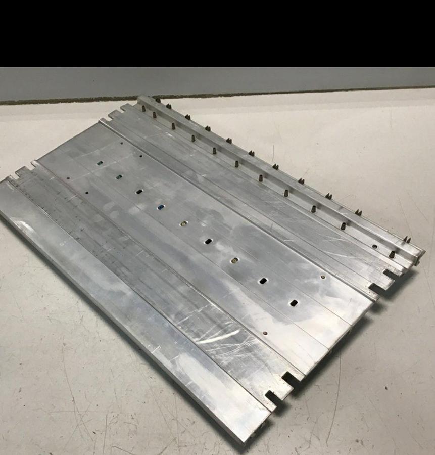 Used SIEMENS Rack Simatic S5 6ES5 700-2LA12 USED