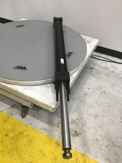 Used HYDRO LINE Traverse Cylinder N5M-3.25X37.81 Used