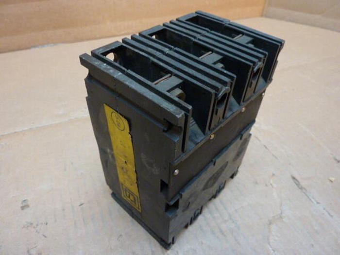 Used SQUARE D 70 Amp Circuit Breaker FHL36070 #28452
