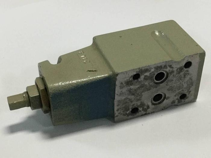 Used BOSCH Valve 0 811 104 102 #5816