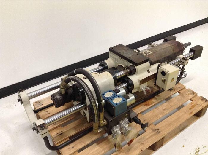 Used CINCINNATI MILACRON 2.27 Oz Injection Unit VS33-28MM / IU USED