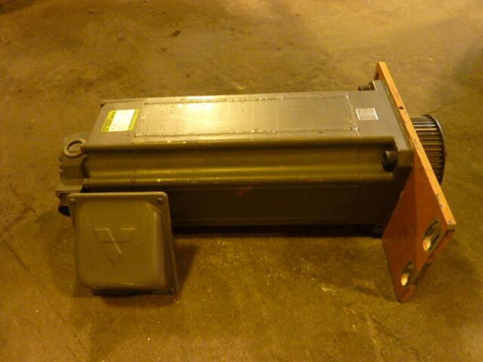 Used MITSUBISHI AC Servo Motor HA-SH  421-Y Used