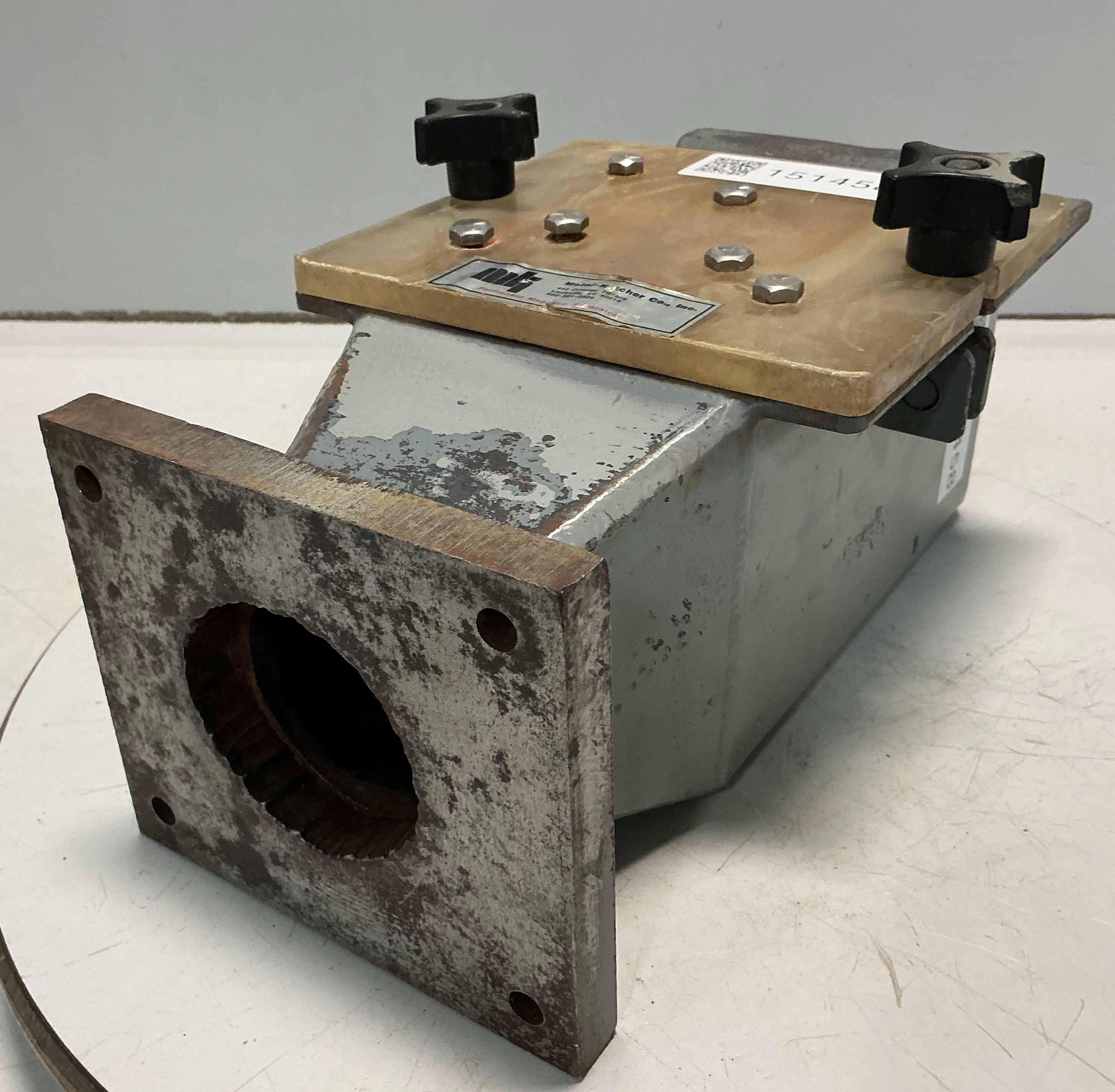 Used METAL KATCHER  NO MODEL / NO TAG