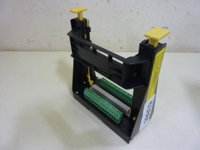 Used MURR ELEKTRONIK Card Holder 636039 #63886