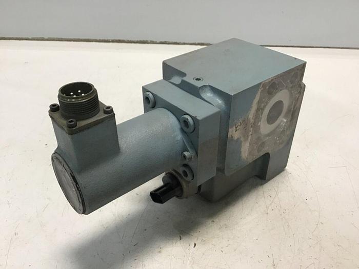 Used NACHI Valve ZEF-G03-90-80380 #133657