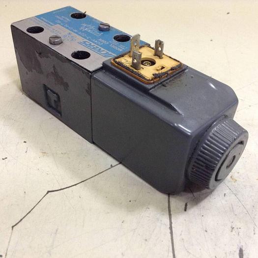 Used VICKERS Directional Hydraulic Valve DG4V322AMUHL760 Used