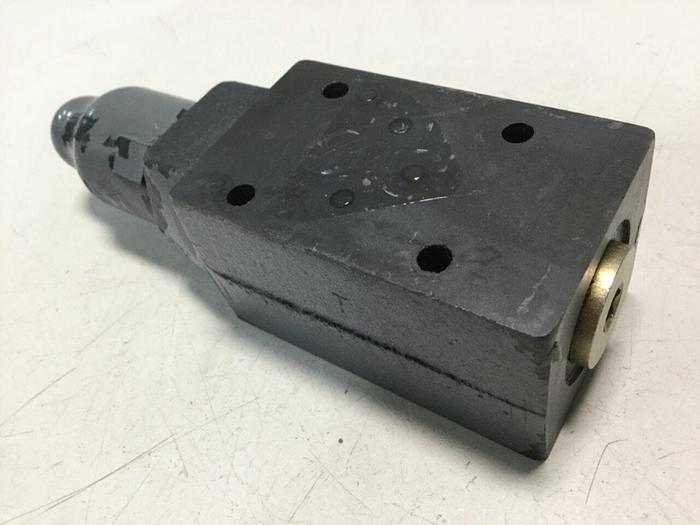 Used VICKERS Relief Valve CVGC 3 W 125 10 #110431