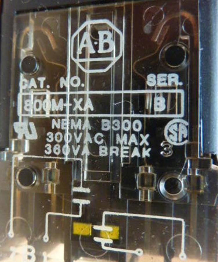 Used ALLEN BRADLEY Selector Switch 800MR-HX2B USED