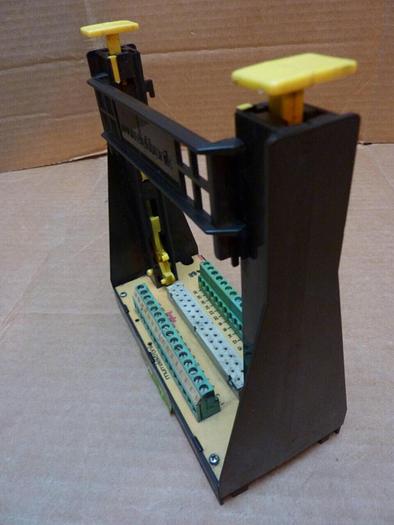 Used MURR ELEKTRONIK Plug In Card Slot 63001 #25611