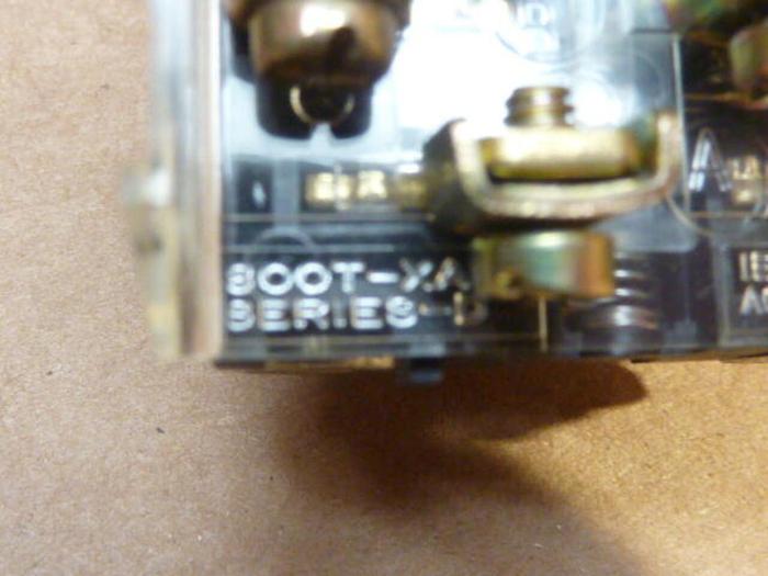 Used ALLEN BRADLEY Push Button 800T-PA16 GREEN #38177