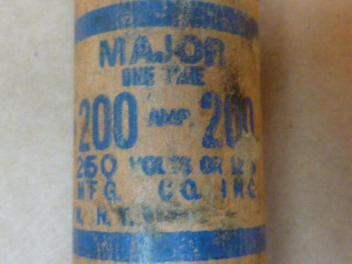 Used GEM ELECTRIC MFG CO INC 200 Amp Fuse 200 AMP #36425