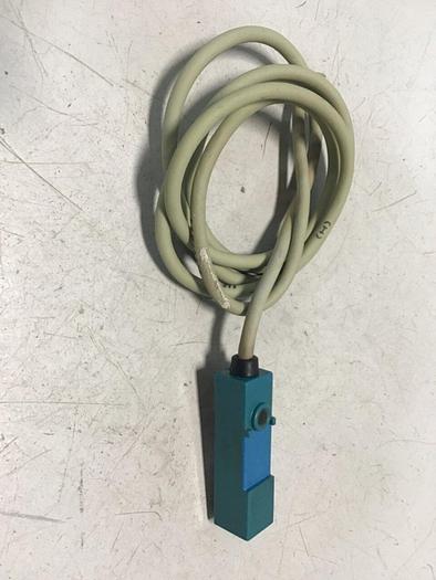 Used YAMATAKE Proximity Switch FL2-4A6H #128267