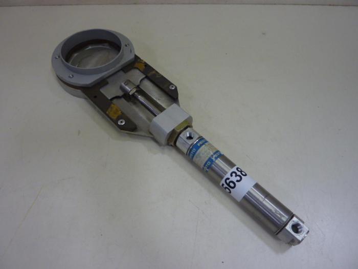 Used FESTO 2 3/4" Numatic Slide D5NU-25-80P-A #56386