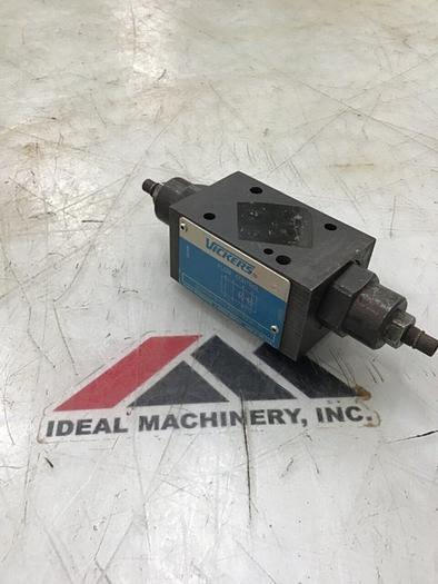 Used VICKERS Flow Control Valve DGMFN-3-Y-A2W-B2W-41 USED #141881