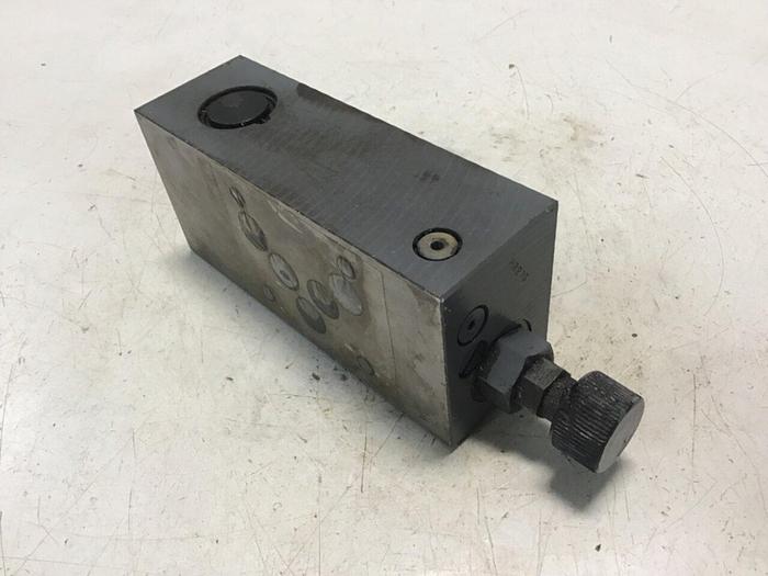 Used PARKER Valve PRM3PP25K31 USED