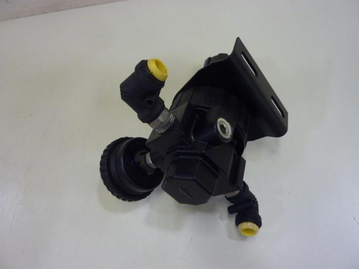 Used PARKER Pneumatic Regulator 06R213AC1 #54670