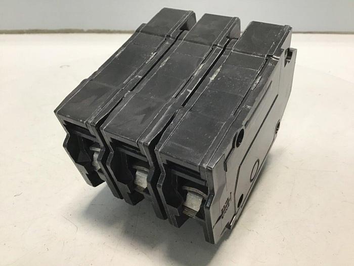 Used GENERAL ELECTRIC Breaker THQC330 #113578