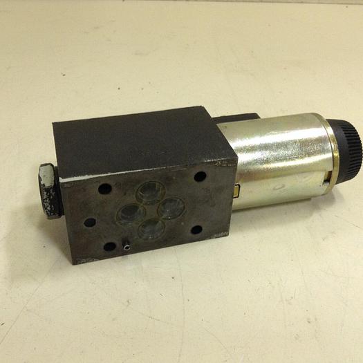 Used VICKERS Directional Valve DG4V3S7AMUHL760EN490 #77762