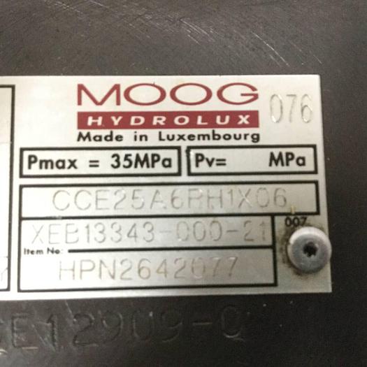 Used MOOG Valve CCE25A6RH1X06 #90738