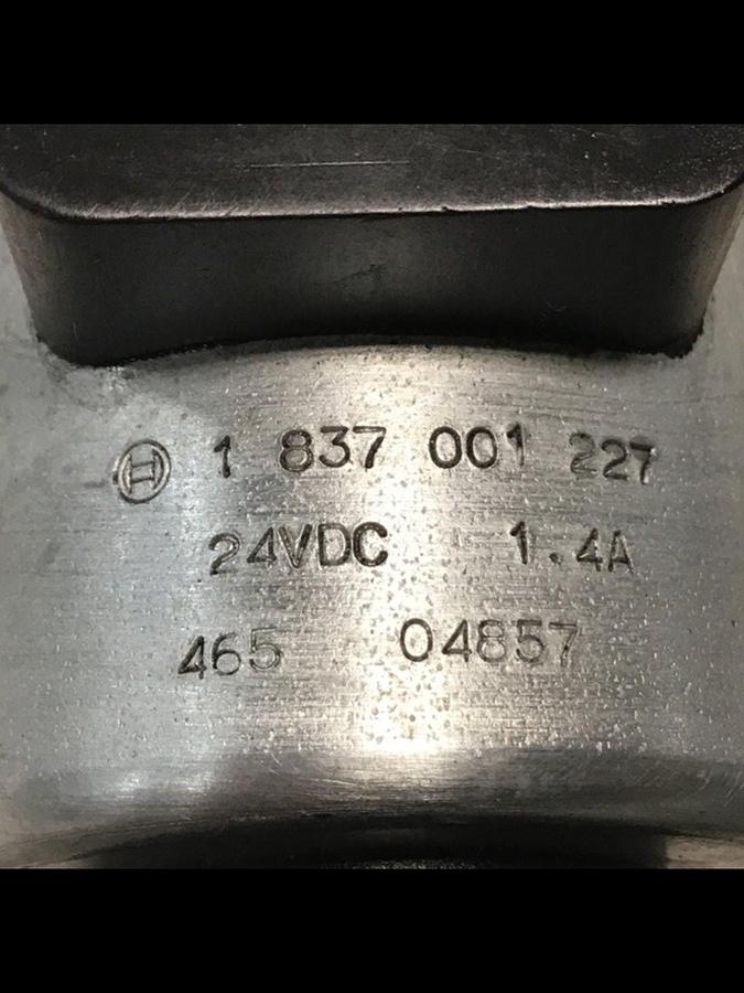 Used BOSCH Valve 0 810 091 240 Used #143797