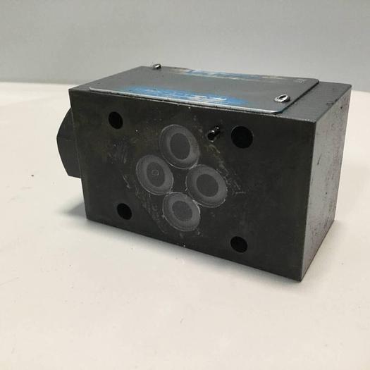 Used VICKERS Check Valve DGMDC 3 Y PK 41 #91415