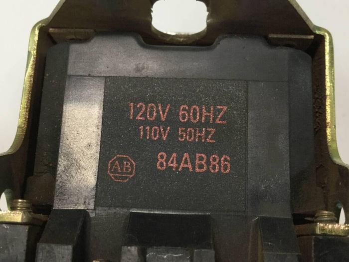 Used ALLEN BRADLEY Relay 700-N400A1 #92921
