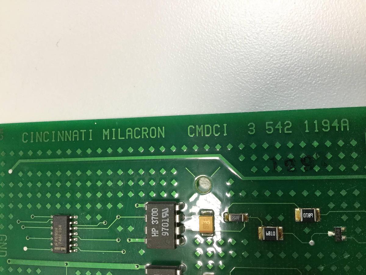 Used CINCINNATI MILACRON Circuit Board 3-542-1194A #93116