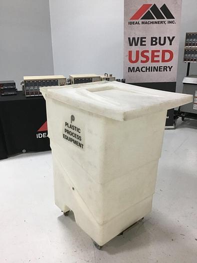 Used PPE Plastic Rolling Surge Bin With Lid MTB300 USED