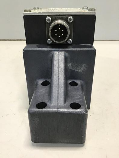 Used VICKERS Valve EHST-3-BVF-11 USED