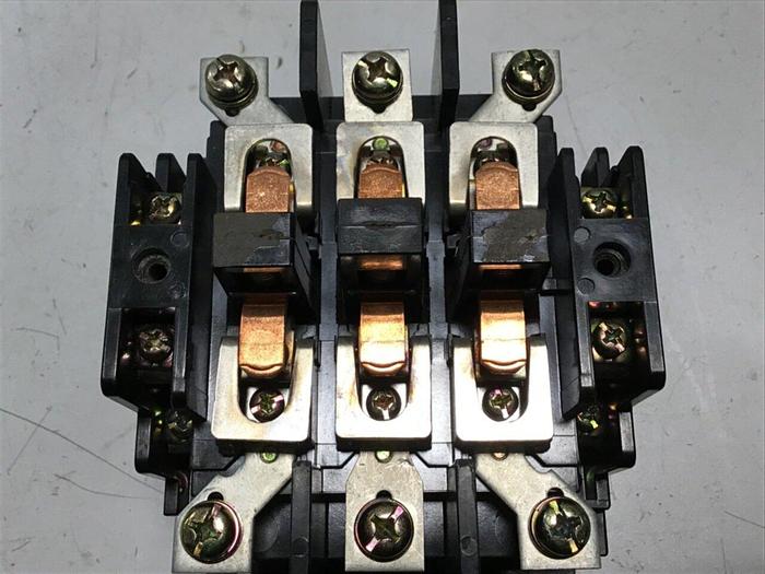 Used MITSUBISHI Magnetic Contactor S-K80 #111926
