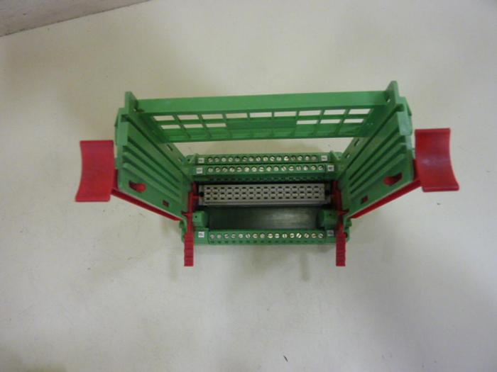 Used PHOENIX CONTACT Plug-In Card Holder SKBI64/F48 #59146