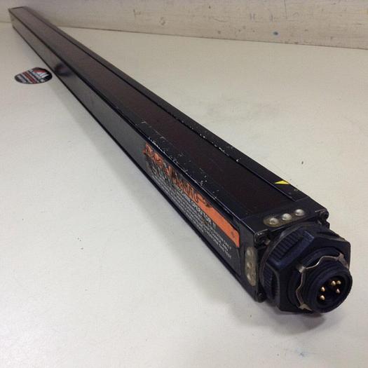 Used BANNER ENGINEERING Light Curtain Receiver MSR3624 #74612