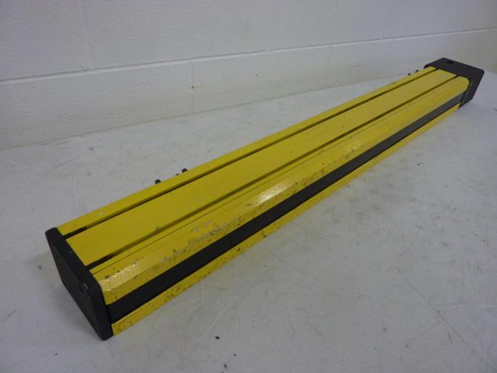 Used SICK OPTIC ELECTRONIC Light Curtain Receiver AGSE 900-1211 #51334