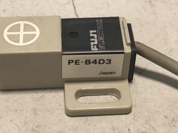 Used FUJI ELECTRIC Proximity Switch PE-B4D3 #128434