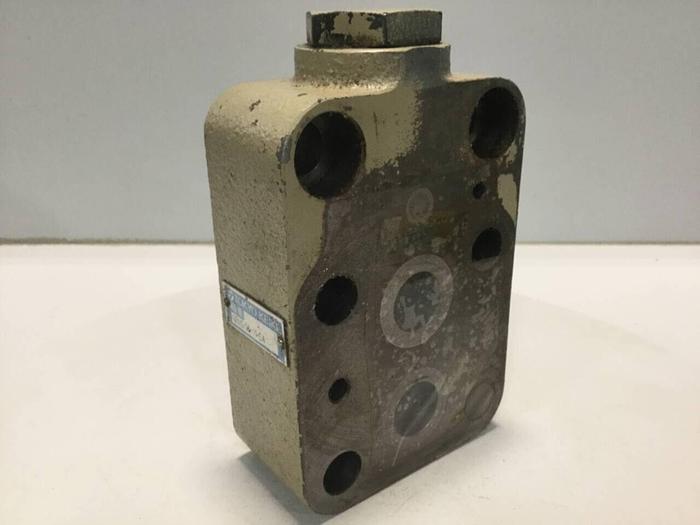 Used TOKYO KEIKI Valve URMG-06-11-S4 #99555