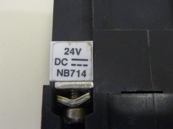 Used ALLEN BRADLEY Contactor 100-A12NZ.3 SER B #63570