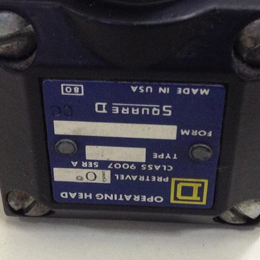Used SQUARE D Limit Switch 9007AEQ2724 #73623