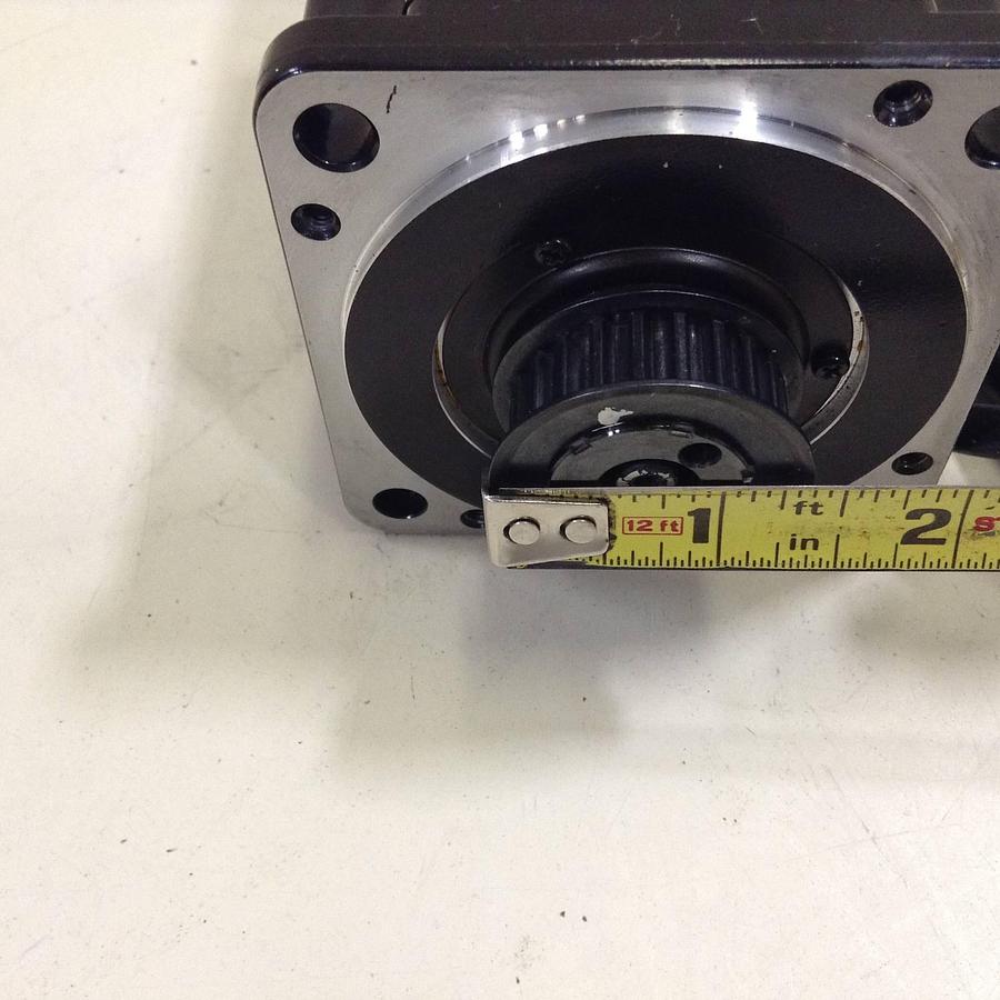 Used YASKAWA AC Servo Motor SGMP-02AWYR11 #82805