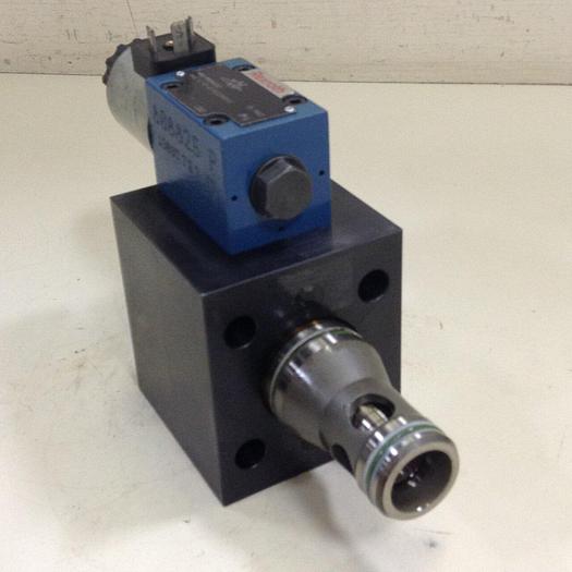 Used MOOG Valve CCE25A6RH1X06A12 Used