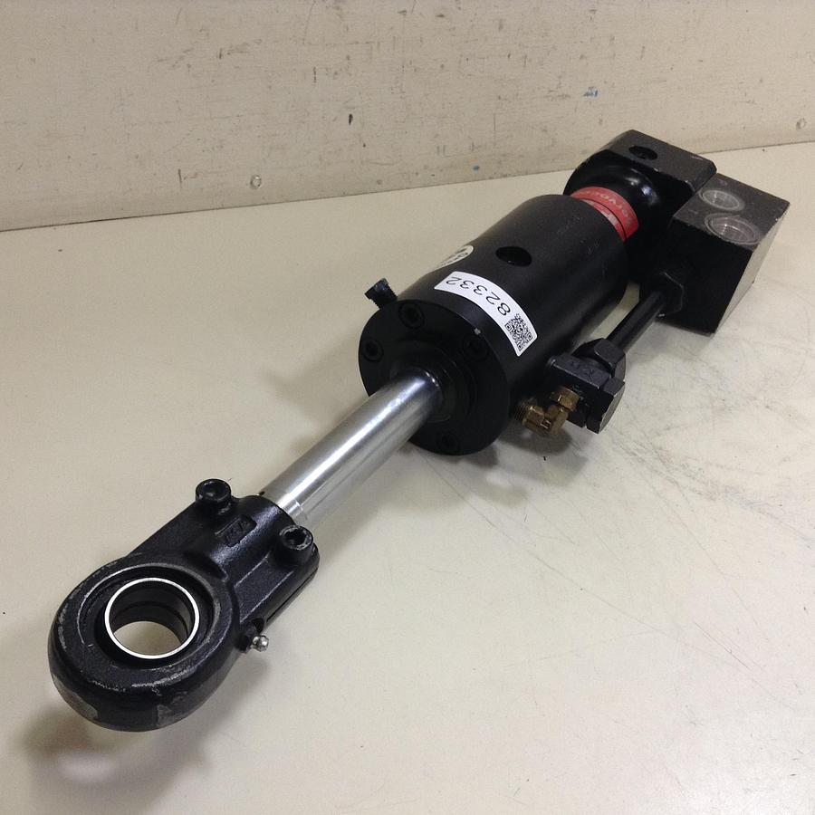 Used HAENCHEN Hydraulic Cylinder 305 60526-11 #82332