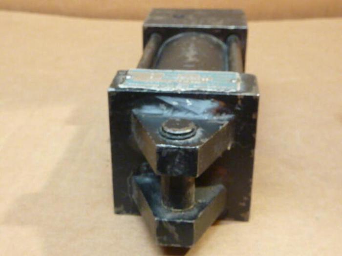 Used PARKER HANNIFIN Cylinder CBB 2A 130 #32304